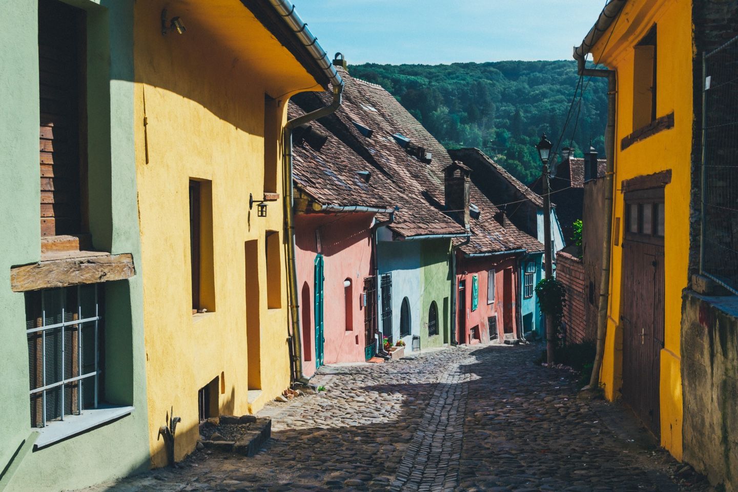 A Spanish street with colorful houses