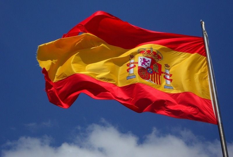 A Spanish flag flying