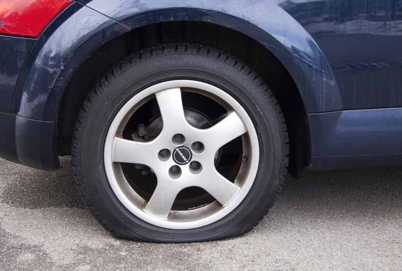 You can use the inconvenience of a flat tire to practice your German.