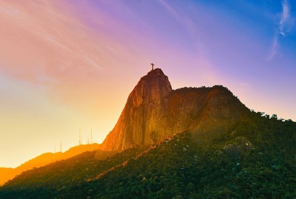 101 Basic Portuguese Words for Travel in Brazil
